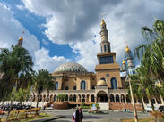Visiting the Islamic Center and Mahakam River
