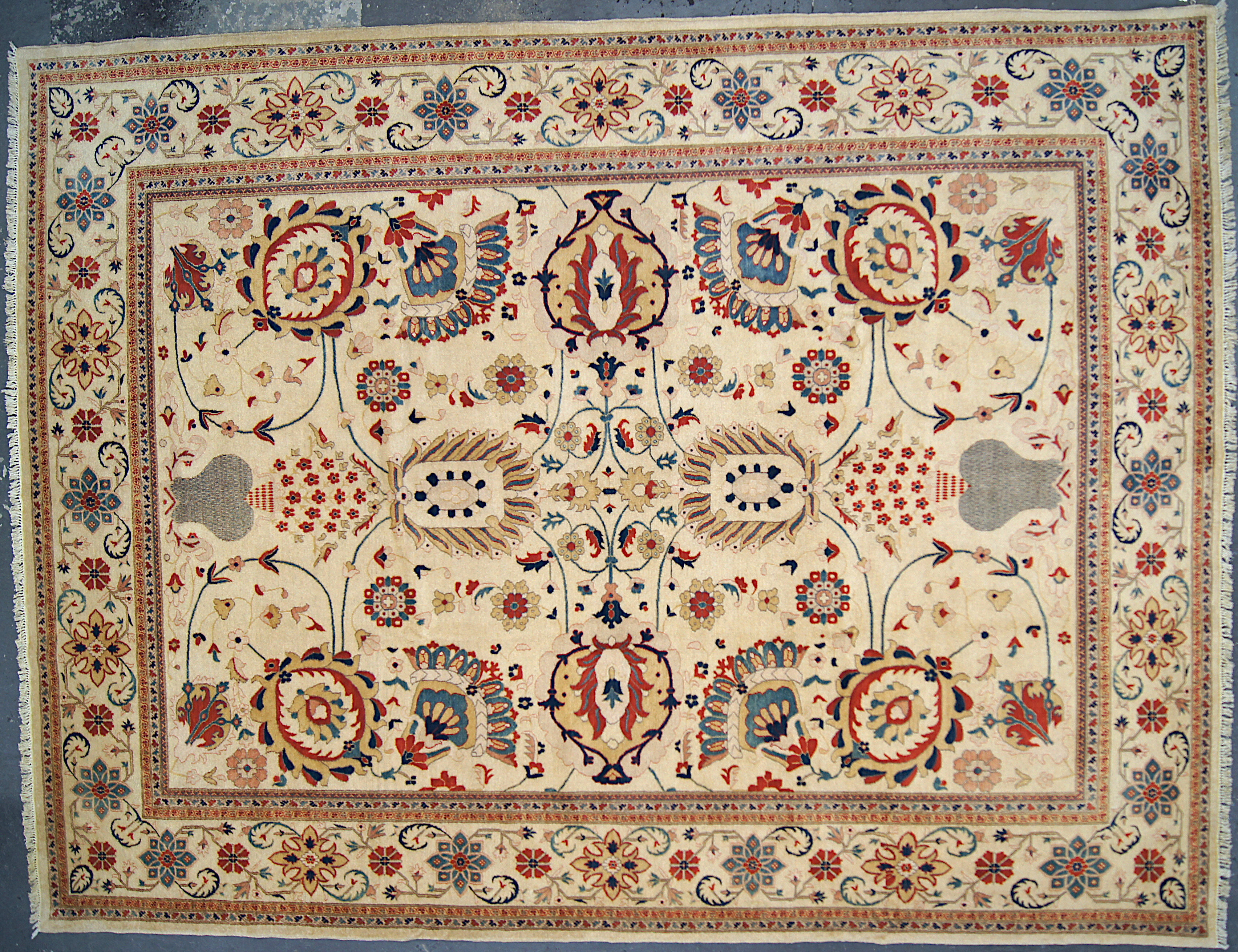10' x 13' Afghan rug Persian design