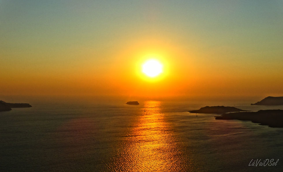 Pôr-do-sol em Santorini