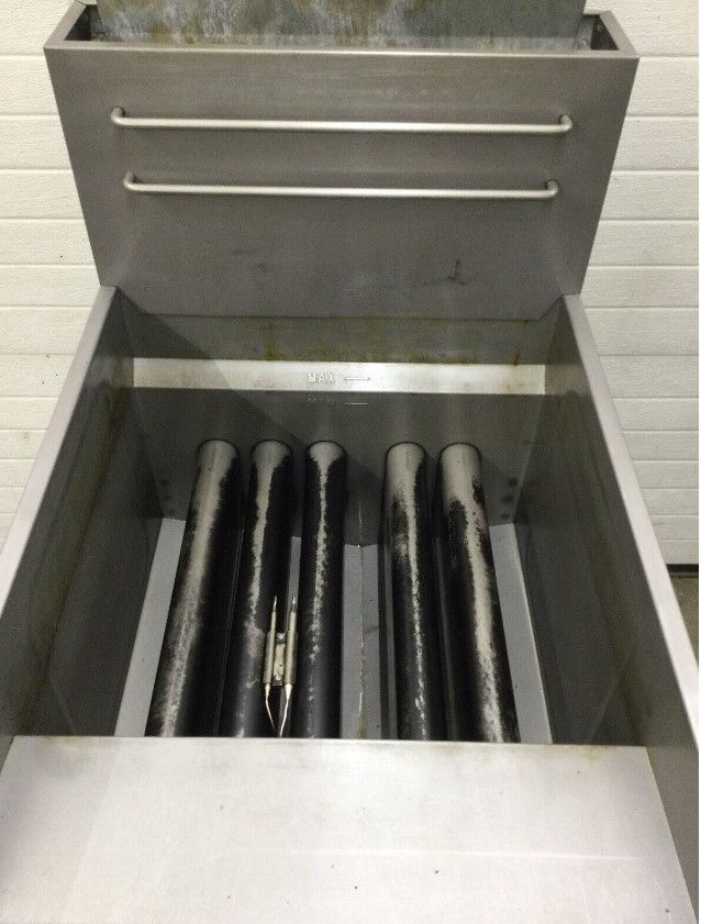 Thumbnail: 167-0093 Avantco FF518 70-100 lbs. Natural Gas Fryer