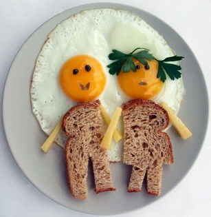 http://www.funnyfoodart.com/wp-content/uploads/2011/12/cde186655836880b961b23fca09716e1.jpeg