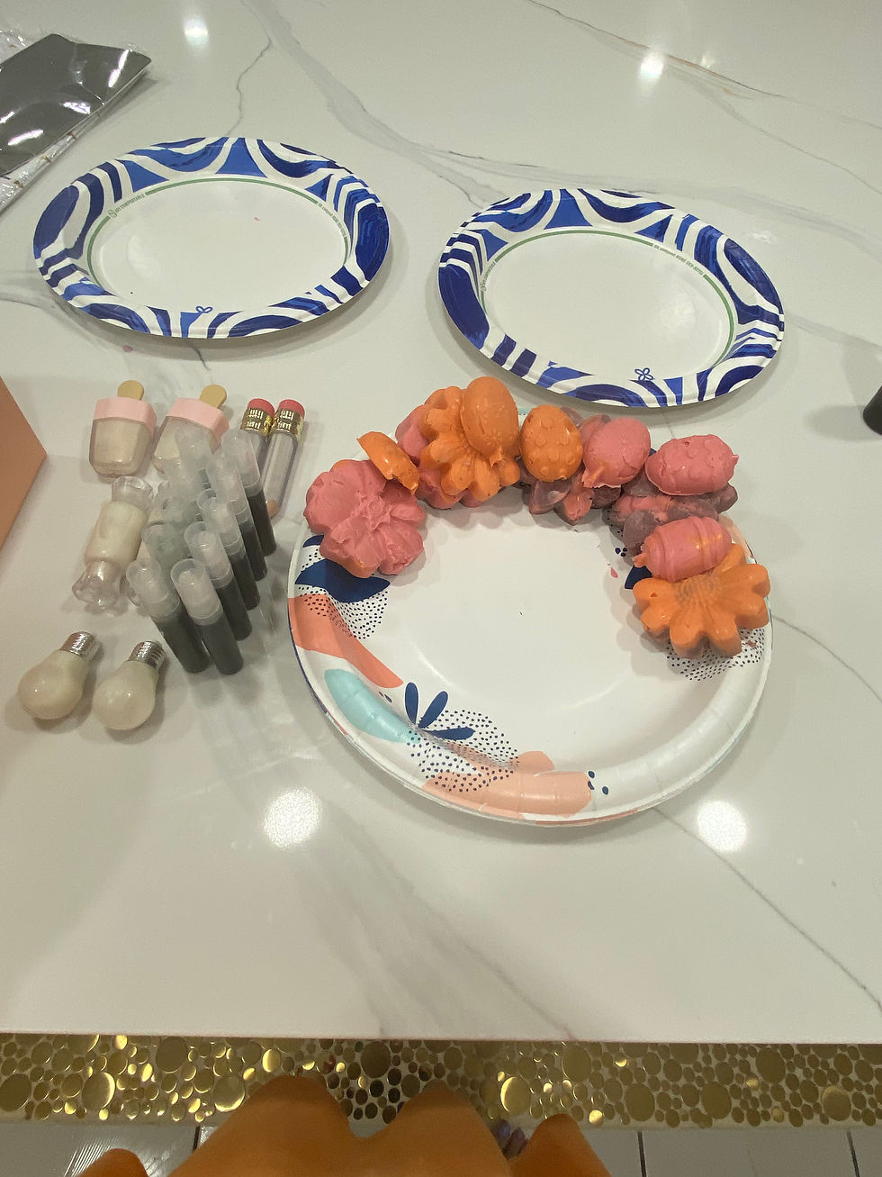 Thumbnail: Stupendously pizza and cookie macaroon holister