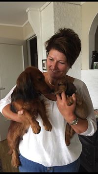Rikke_tar_farvel_med_lille_skjønne_Evita