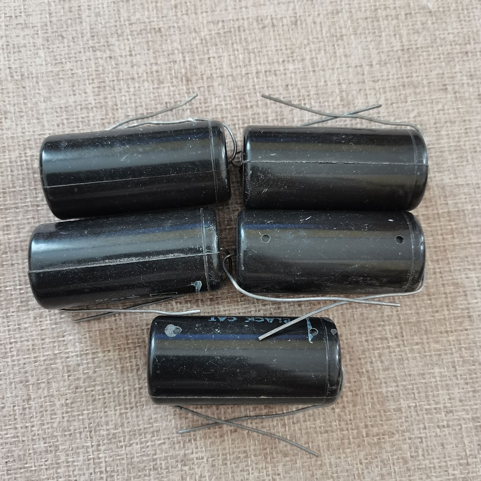 Thumbnail: Five CDE Black Cat capacitors 1.0uF 400V