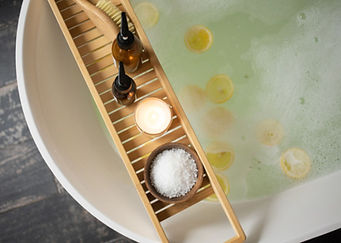 Badewanne für die Seele Retreat 2024 Andrea Wiedau.jpg