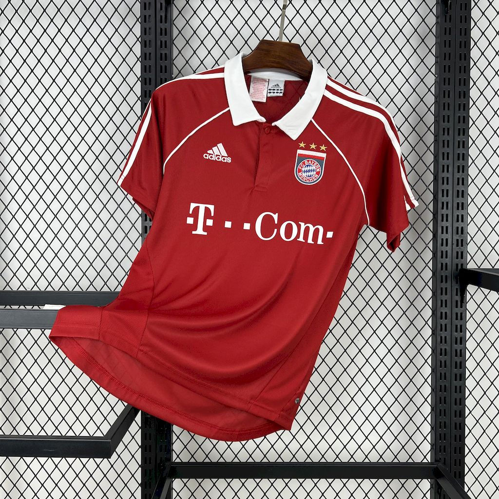 BAYERN DE MUNIQUE HOME 05-06