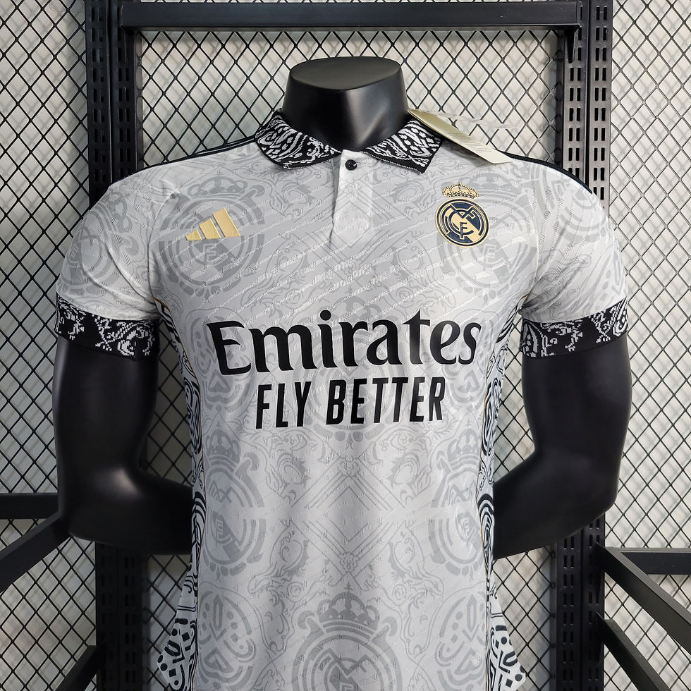 Miniatura: REAL MADRID BRANCO ESPECIAL 2023 - VERSÃO JOGADOR