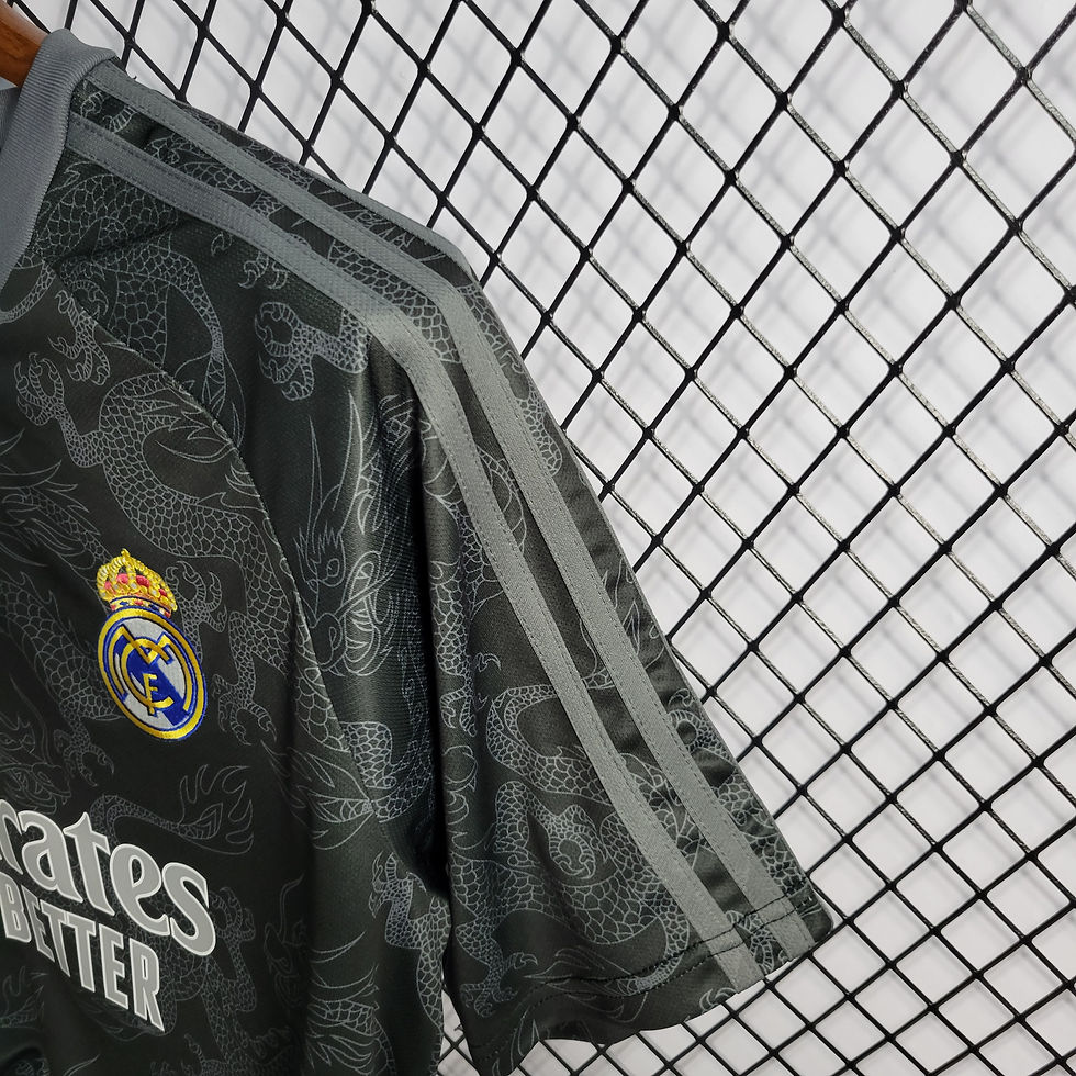Miniatura: REAL MADRID - EDIÇÃO ESPECIAL DRAGÃO