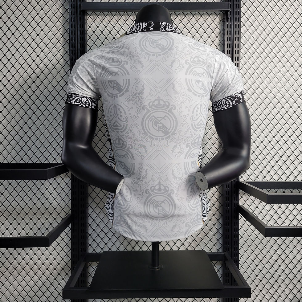 Miniatura: REAL MADRID BRANCO ESPECIAL 2023 - VERSÃO JOGADOR