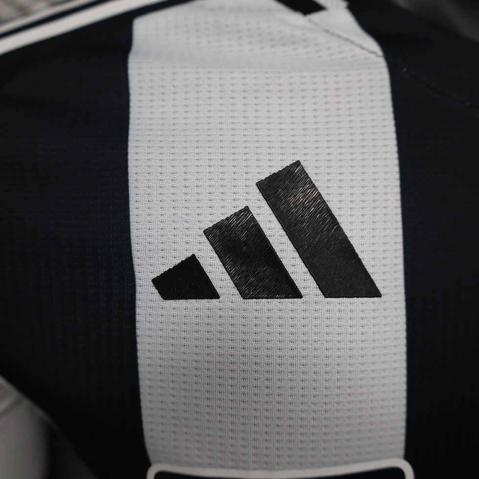 Miniatura: NEWCASTLE HOME 24/25 - VERSÃO JOGADOR