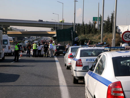Καραμπόλα στην Αττική οδό – Σοβαρά Κυκλοφοριακά προβλήματα