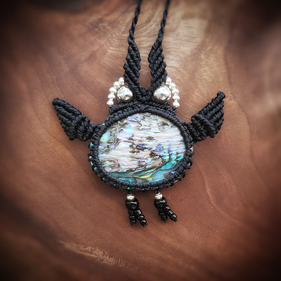 Echo de la forêt // #MRQCO117 / abalone hoot hibou bleu mauve océan coquillage