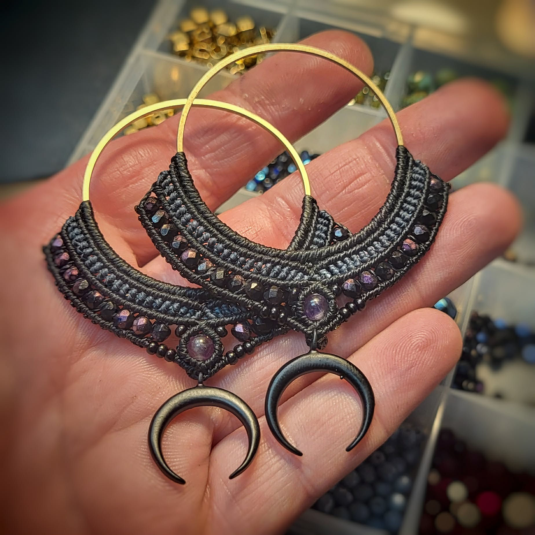 Boucles d'oreilles anneaux LUNE NOIRE