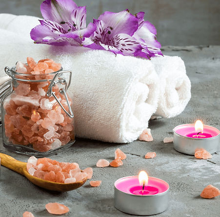 himalayansaltmassage (1)_edited.jpg