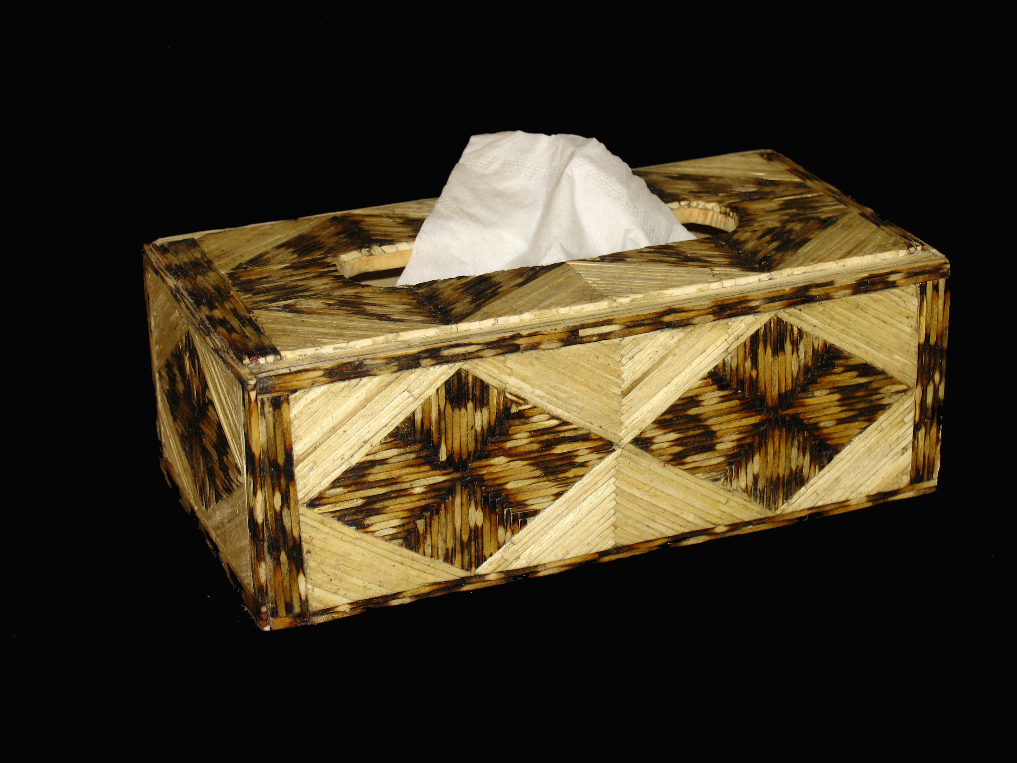 “Diamond” Tissue Box Cover
