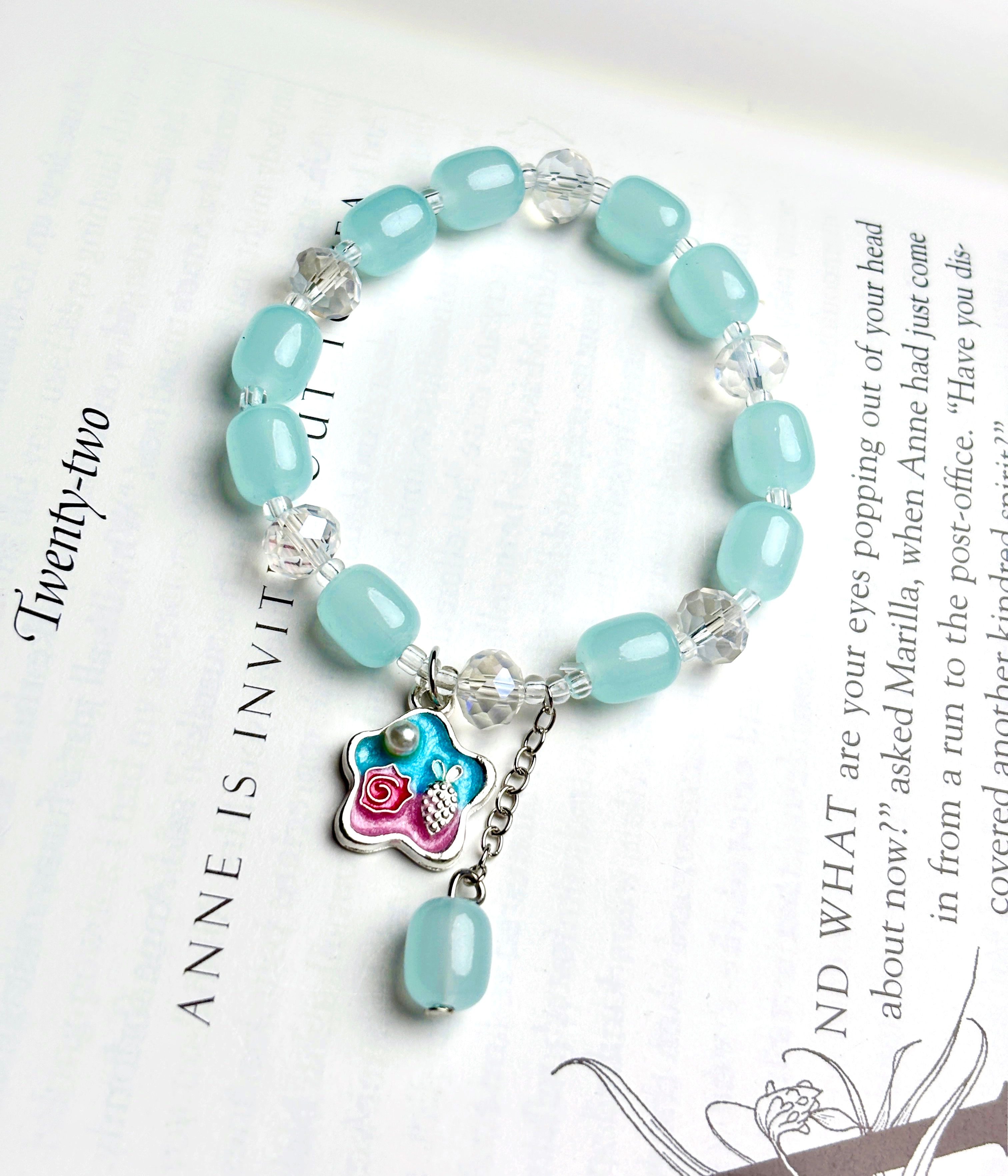 STAR CHARM BEADS BRACELET