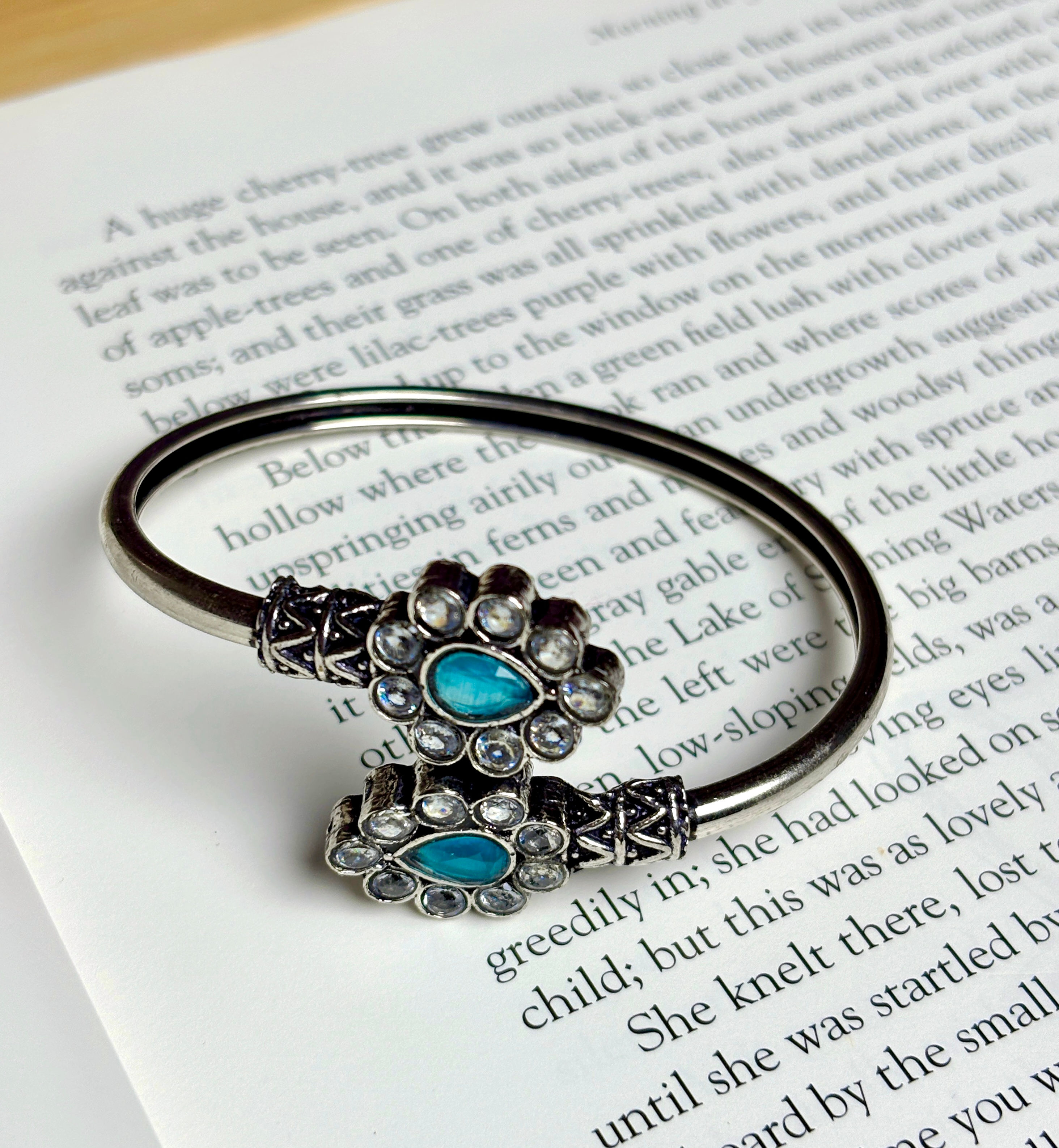 ANTIQUE SILVER BRACELET
