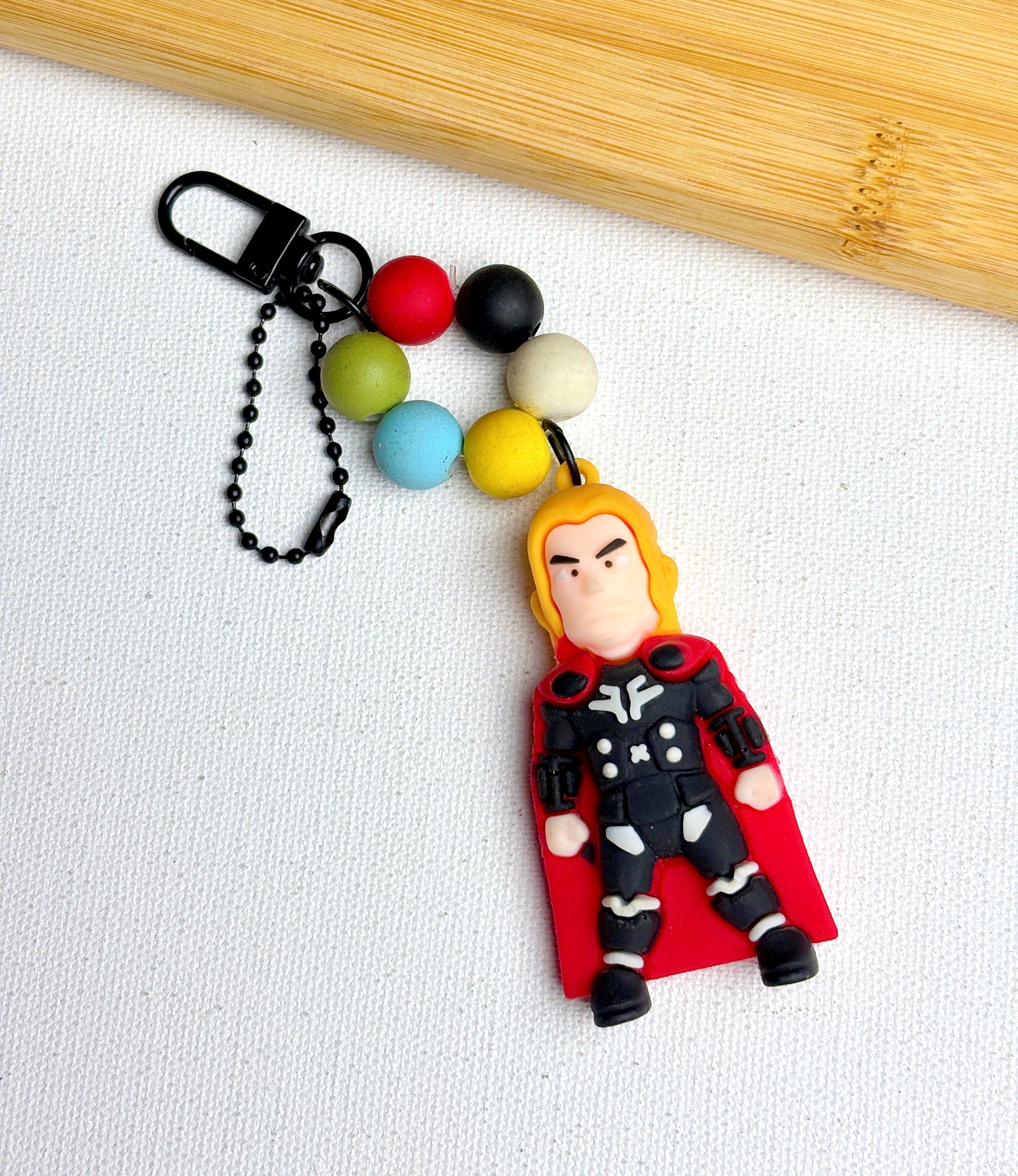 THOR AVENGERS KEYCHAIN
