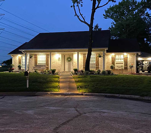 outdoor lighting exterior and walkway1.jpg