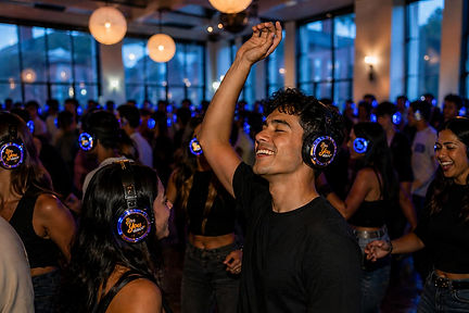 silent-disco-campus-events