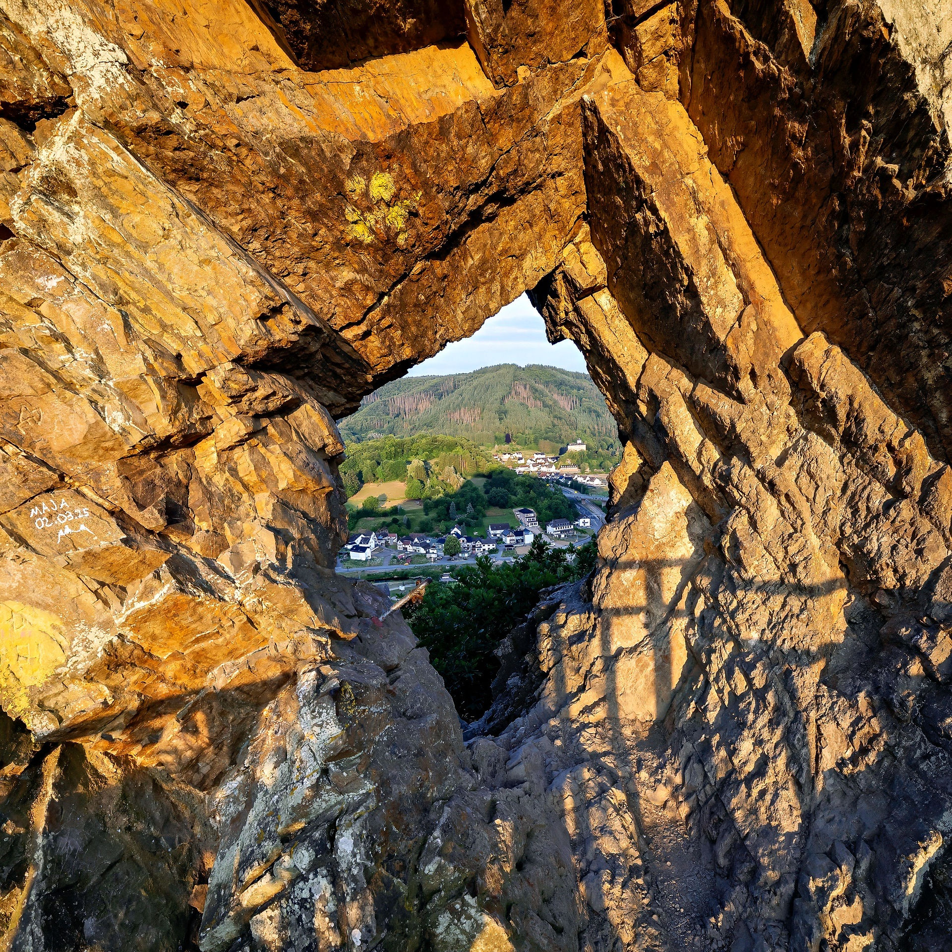 Teufelsloch in der Morgensonne