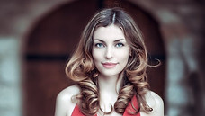 Shampoo and blowout in salon