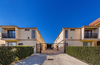 5517 Corteen Pl, Valley Village, CA 9160