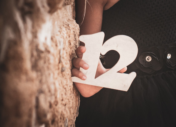 בוק בת מצוה- תקווה הצלמת מהבד (2).JPG