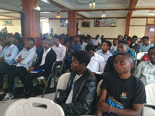 Collège Tour de la Benevolecija : Les étudiants s'engagent à être des vecteurs des messages de paix