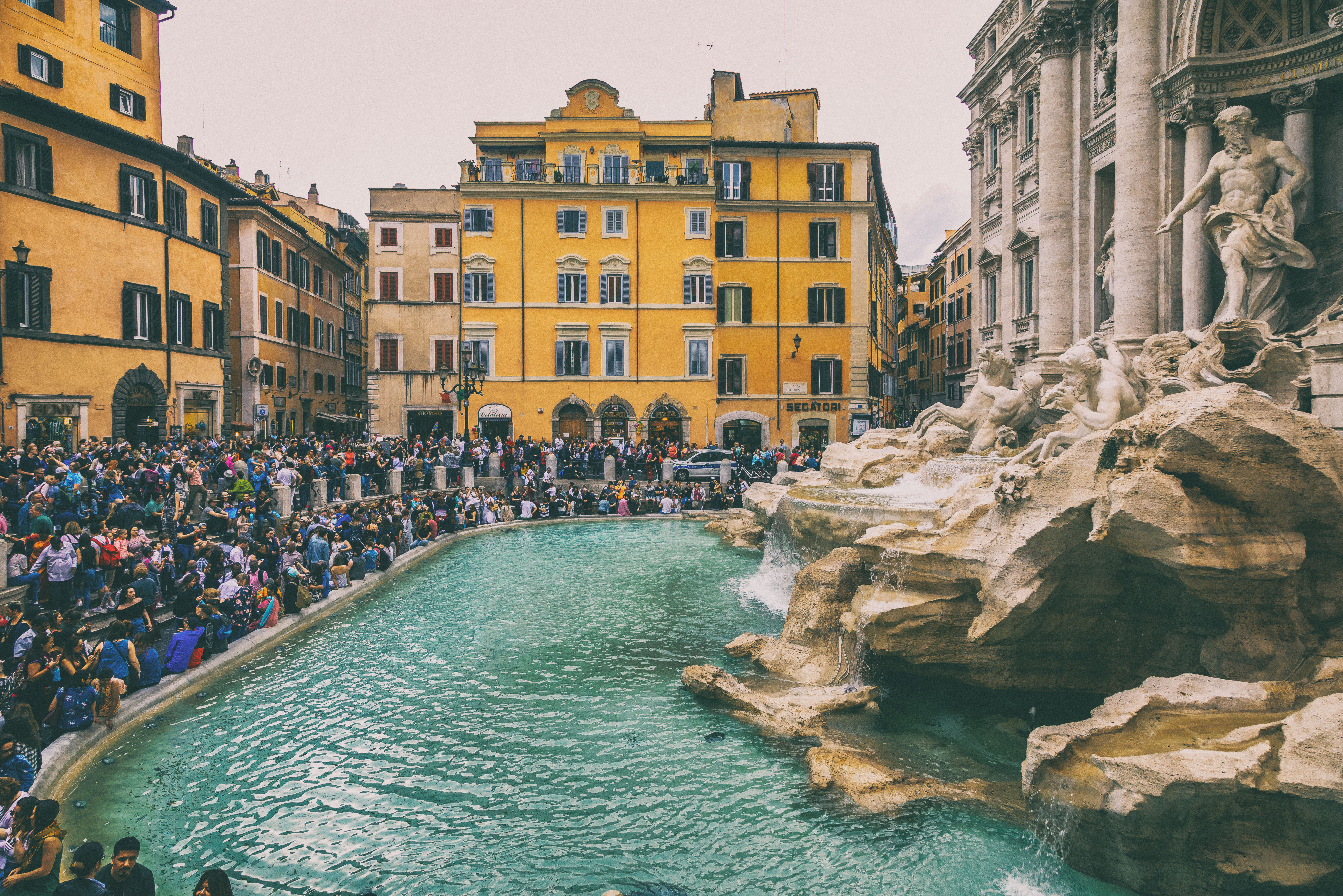 Fontana di Trevi A