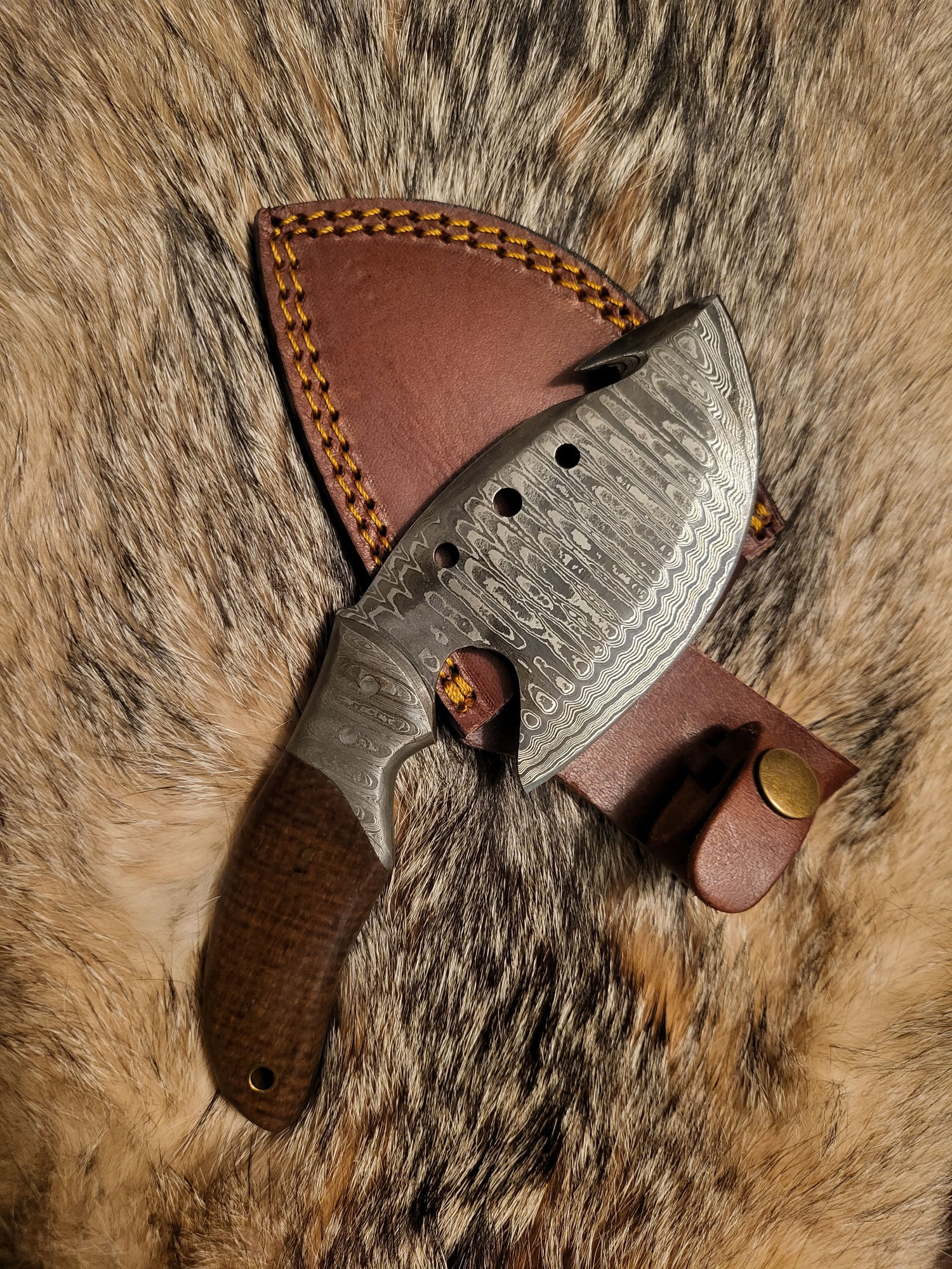 Damascus Gut-Hook Skinner