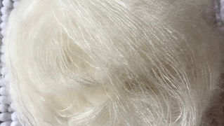 Teindre de la kid silk de Drops