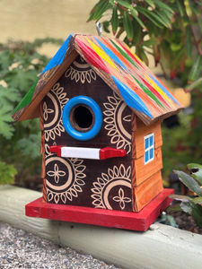 Birdhouse
Bird House
Victoria BC Canada
Local business