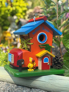 Birdhouse
Bird House
Victoria BC Canada
Local business