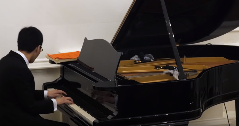 The physical side of piano performance