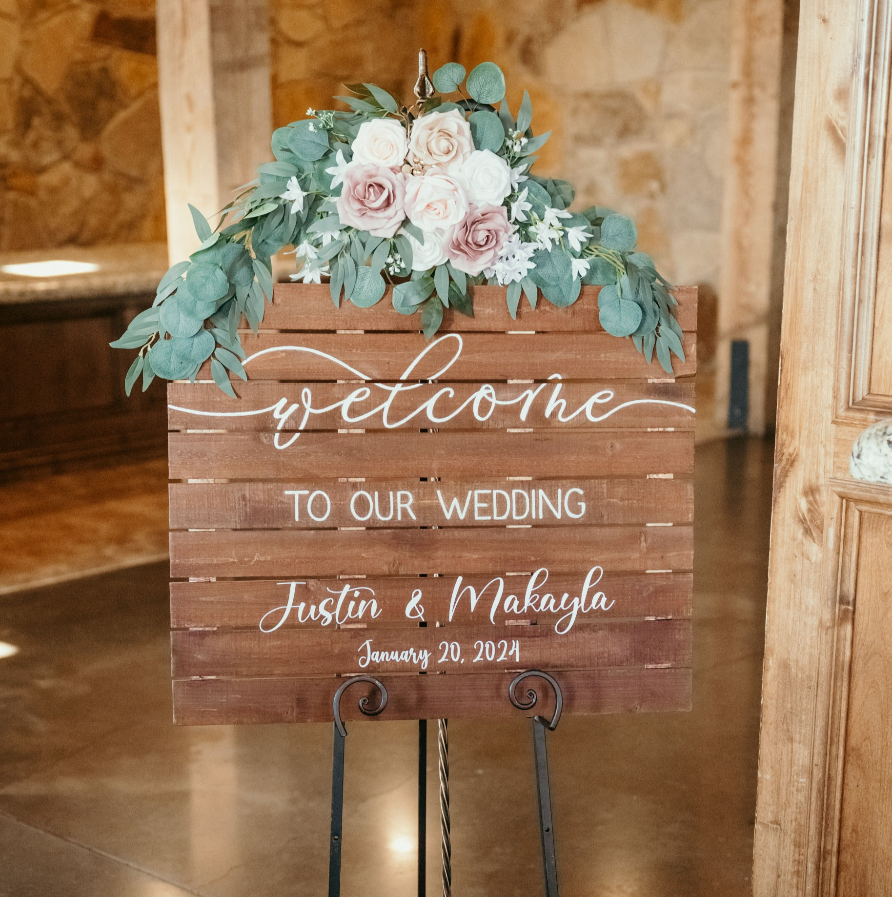 Customizable Wood Welcome Sign w/ Easel