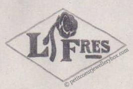 Poinçon de maître orfèvre joaillier, poinçon de fabricant, poinçon d’atelier, poinçon losangique. NOM: Ferdinand Everaerts INITIALES: E F SYMBOLE: Chat DATES: 1930 - PROFESSION: Bijoutier ADRESSE: 205 rue de Paris, Ivry-sur-Seine, France
