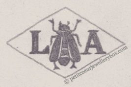 NAME: Lucien Auger INITIALS: L A SYMBOL: Bee DATES: 1950 - SPECIALITY: JewellerPLACE: 21 rue Vendôme, Paris, France