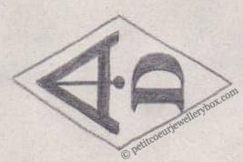 Poinçon de maître orfèvre joaillier, poinçon de fabricant, poinçon d’atelier, poinçon losangique.     NOM:              Fernand Dietsh INITIALES: D SYMBOLE: Dièse ♯  DATES: 1890 - PROFESSION: Bijoutier ADRESSE: 27 rue Radziwill, Paris, France
