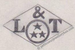 Poinçon de maître orfèvre joaillier, poinçon de fabricant, poinçon d’atelier, poinçon losangique
NOM: Oscar Leclercq & Achille Theberge INITIALES: L & T SYMBOLE: 3 étoiles dans un cercle DATES: 1880 - 1882 PROFESSION: Bijoutier ADRESSE: 10 rue Beaurepaire, Paris, France