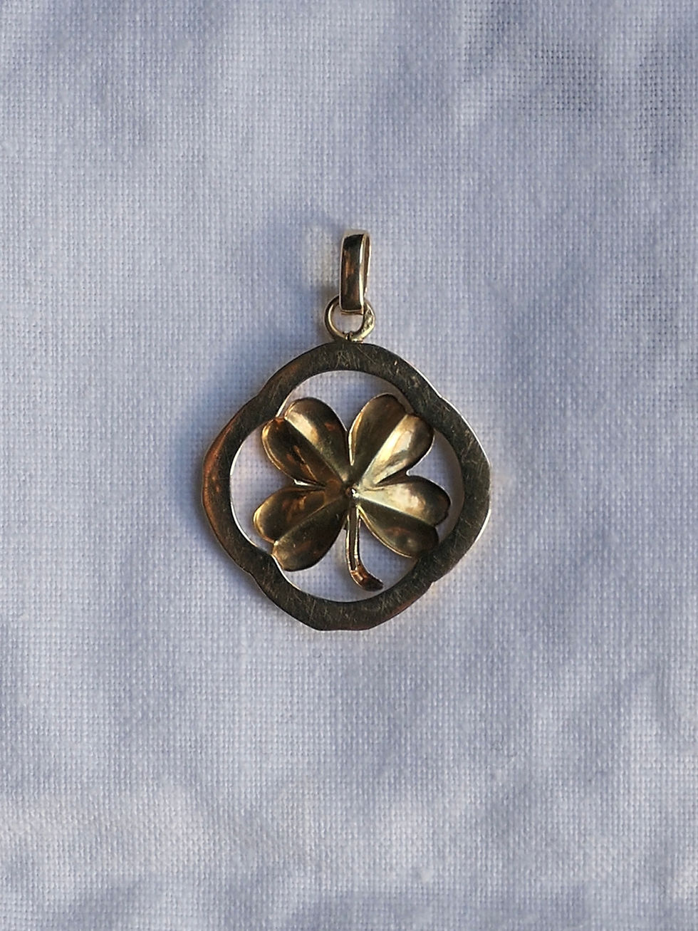 Thumbnail: French Art Nouveau Quatrefoil Pendant Centred with Four Leaf Clover