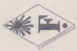 Poinçon de maître orfèvre joaillier, poinçon de fabricant, poinçon d’atelier, poinçon losangique. NOM: Ferdinand Everaerts INITIALES: E F SYMBOLE: Chat DATES: 1930 - PROFESSION: Bijoutier ADRESSE: 205 rue de Paris, Ivry-sur-Seine, France