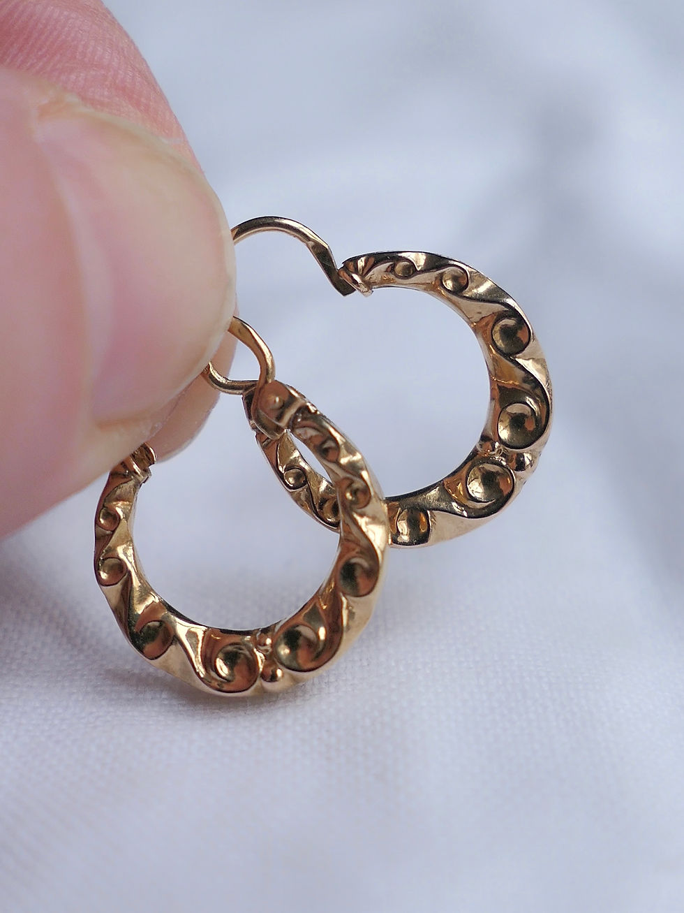 Thumbnail: Vintage Scroll Design French "Créoles" Hoop Earrings