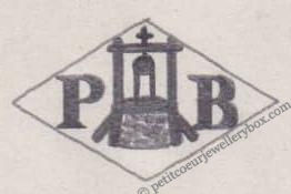 Poinçon de maître orfèvre joaillier, poinçon de fabricant, poinçon d’atelier, poinçon losangique
NOM:                     Paul Bouton & Compagnie INITIALES: P B & CIE SYMBOLE:     Boutons de rose DATES: 1896 - 1904 PROFESSION:  Orfèvre ADRESSE: 148 rue du Temple, Paris, France