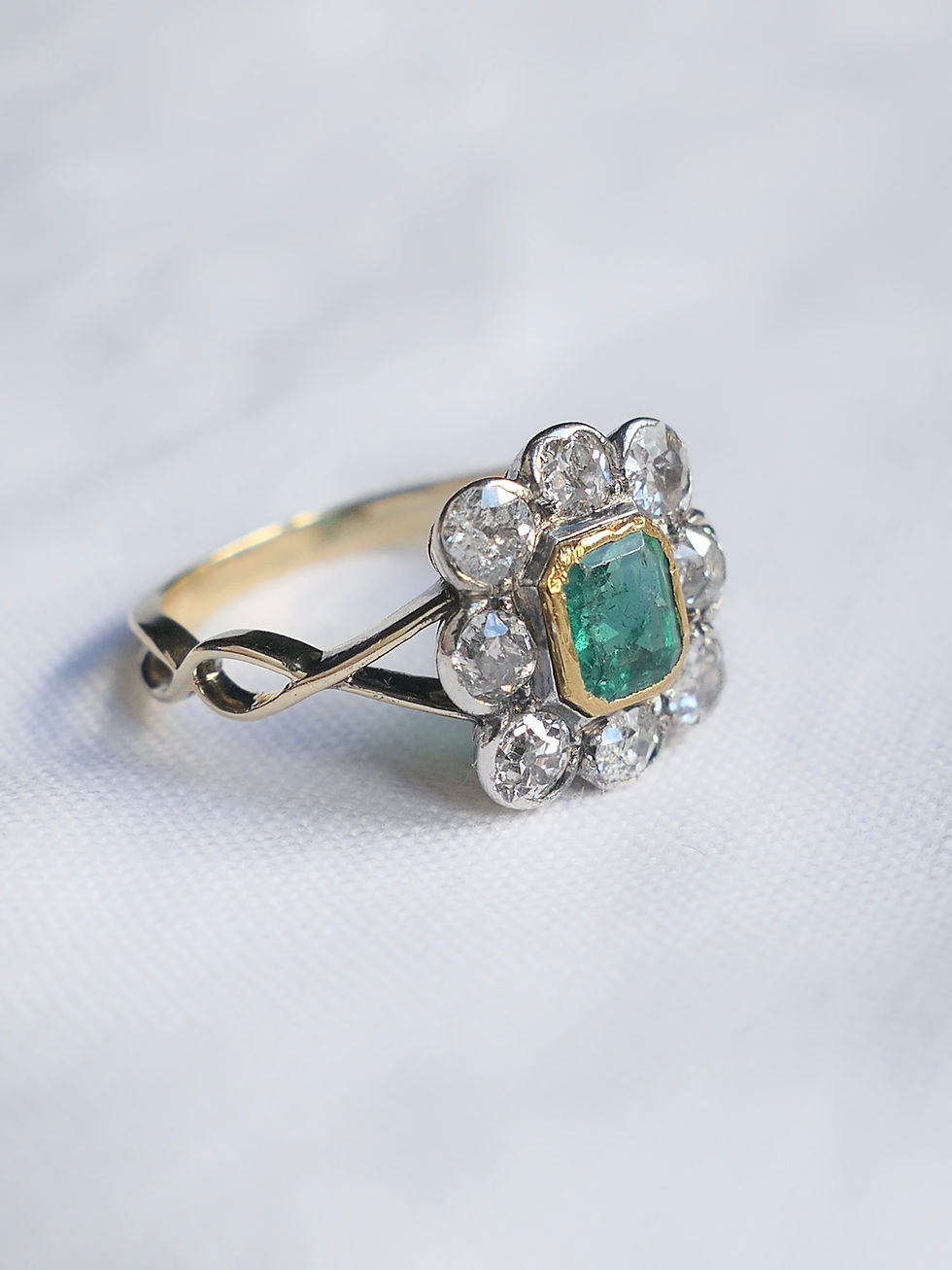 Thumbnail: Antique Emerald and Old Cut Diamond Ring with Decortative Band
