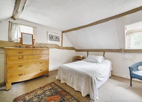 Grade II Listed Cottage, 2 Bedrooms, 1 Bathroom, Henley-On-Thames, Oxfordshire, £450k