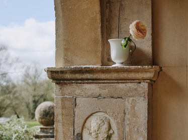 Scents and Sensibility: Great Smelling Even Better Looking Scented Candles