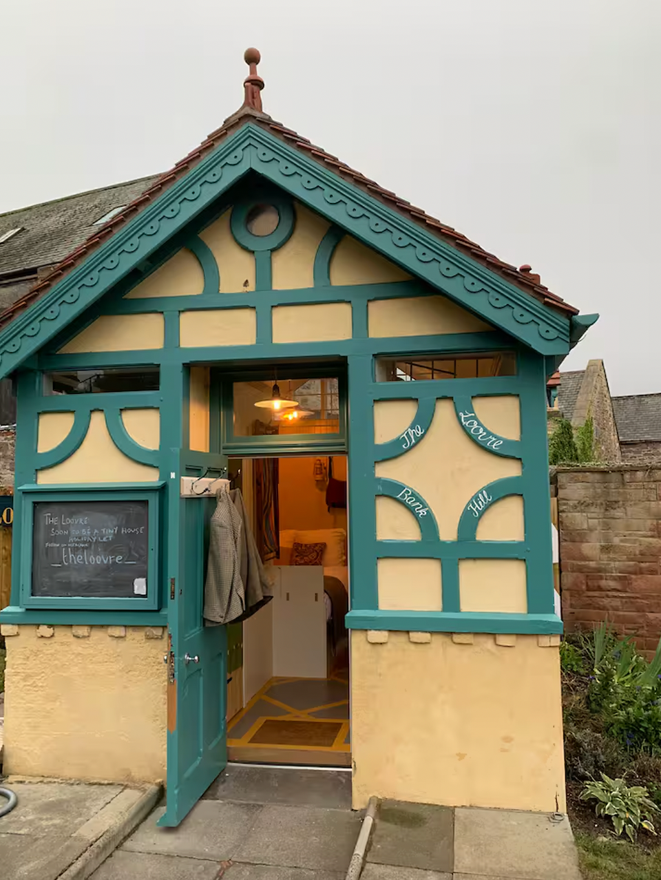 Grade II Listed The Loovre Tiny House, 2 Guests, 1 Bedroom, 1 Bathroom, Northumberland, £229 (2 Nigh