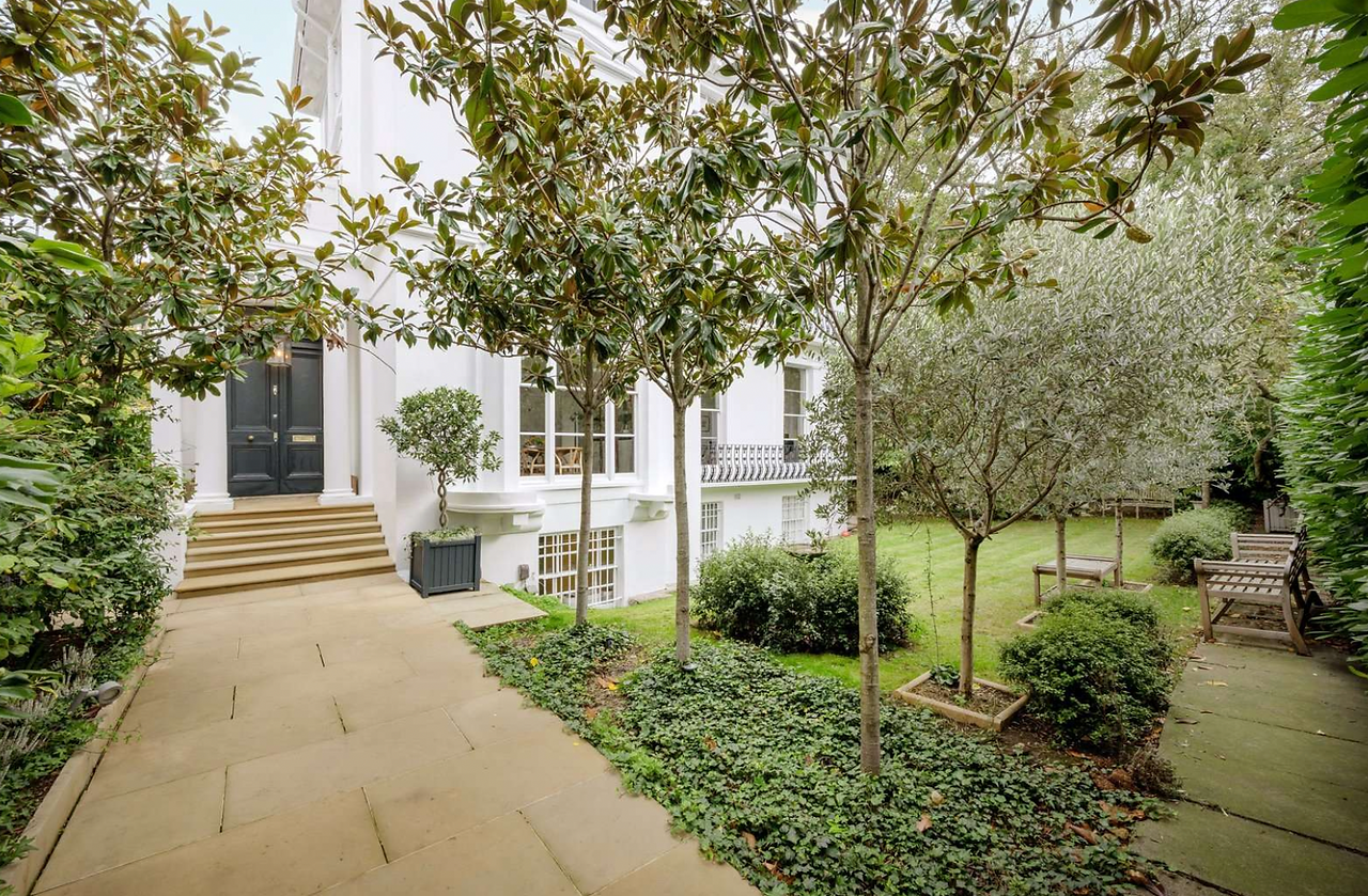 Grade II Listed Period House, 6 Bedrooms, 3 Bathrooms, Regent's Park, London, £6,250,000
