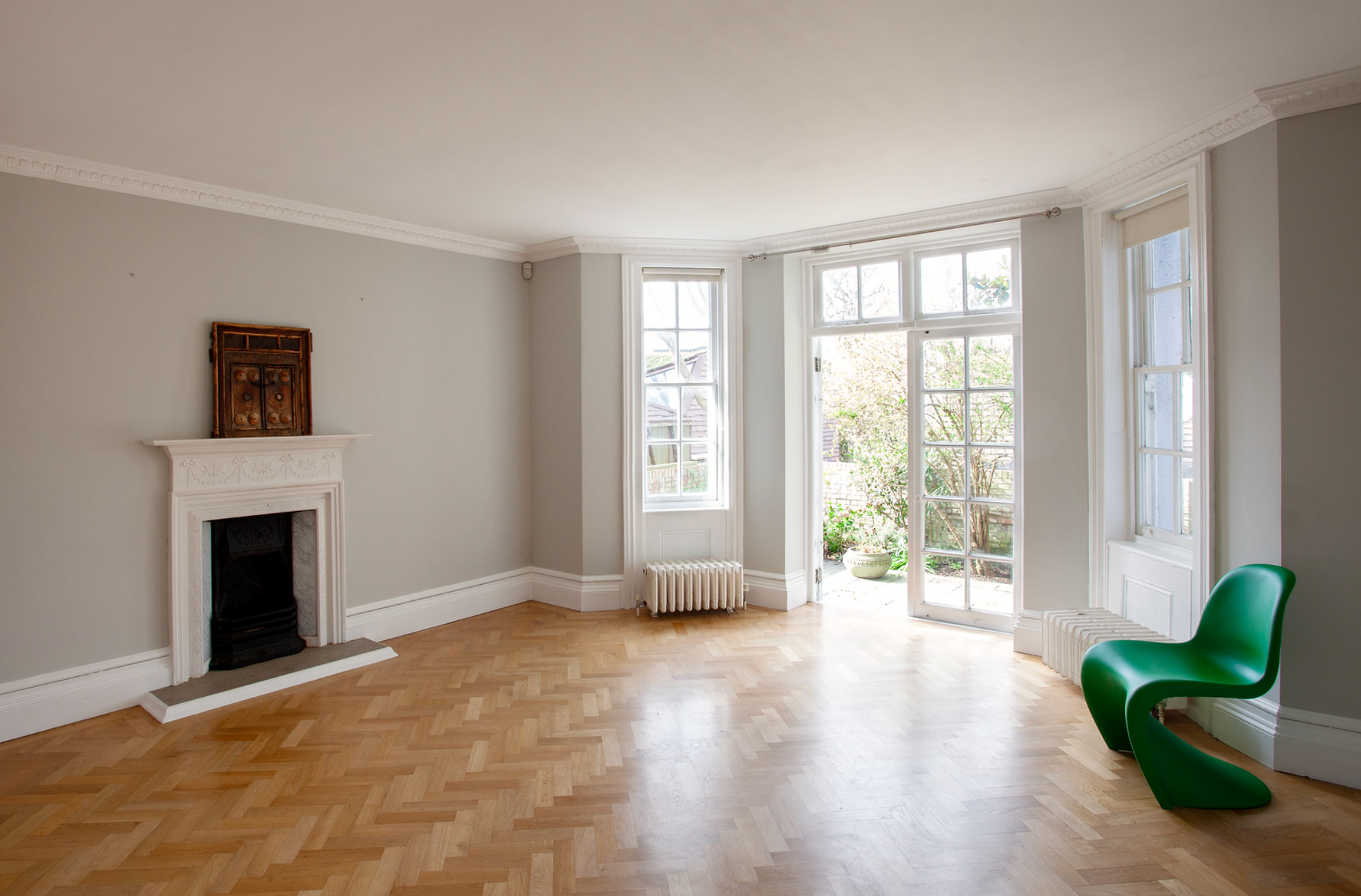 Woodside Villa, 3 Bedrooms, 2 Bathrooms, London £680k